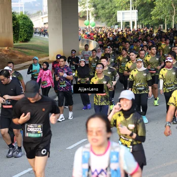 Runner Photo 6606279