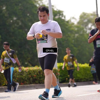 Runner Photo 6606301