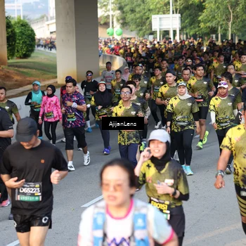 Runner Photo 6606307