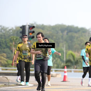 Runner Photo 6606308