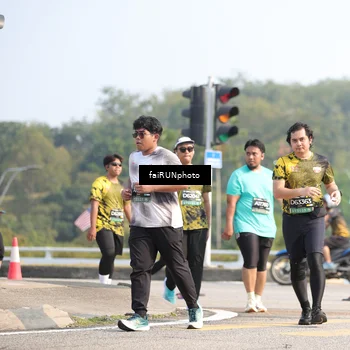 Runner Photo 6606309