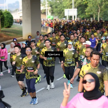 Runner Photo 6606331