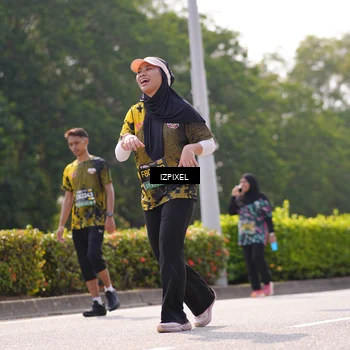 Runner Photo 6606355