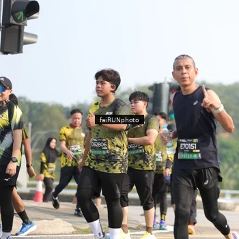 Runner Photo 6606374