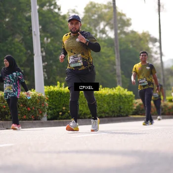 Runner Photo 6606384