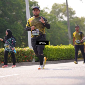 Runner Photo 6606389