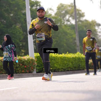 Runner Photo 6606391