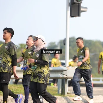 Runner Photo 6606429