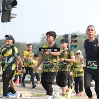 Runner Photo 6606439