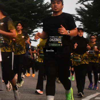 Runner Photo 6606501