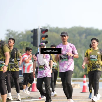 Runner Photo 6606532