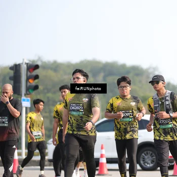 Runner Photo 6606534