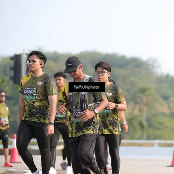 Runner Photo 6606565