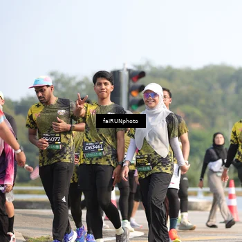 Runner Photo 6606611