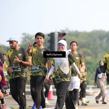 Runner Photo 6606639