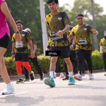 Runner Photo 6606652