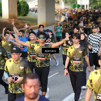 Runner Photo 6606675