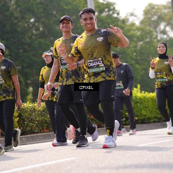 Runner Photo 6606683