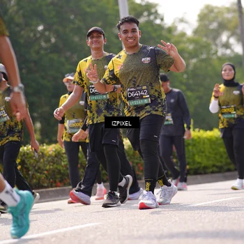 Runner Photo 6606700