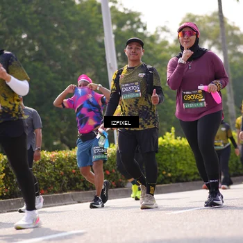 Runner Photo 6606733
