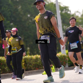 Runner Photo 6606835