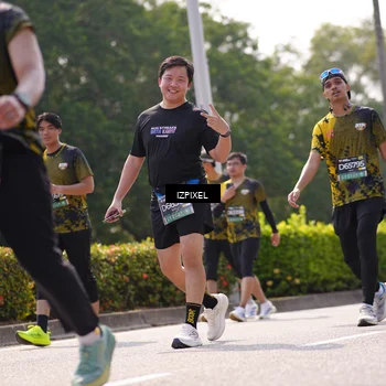Runner Photo 6606844