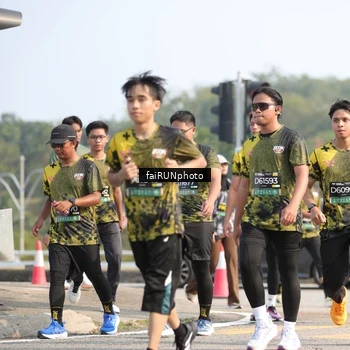 Runner Photo 6606848