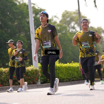 Runner Photo 6606868