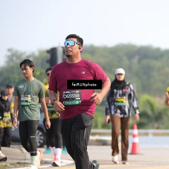 Runner Photo 6606922