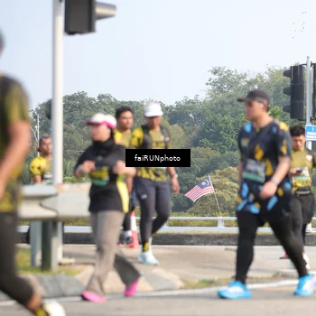 Runner Photo 6606991
