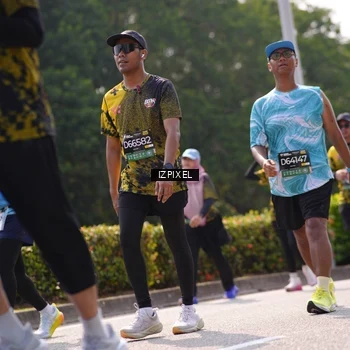 Runner Photo 6607055