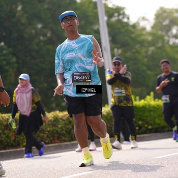 Runner Photo 6607060