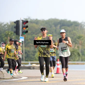 Runner Photo 6607110