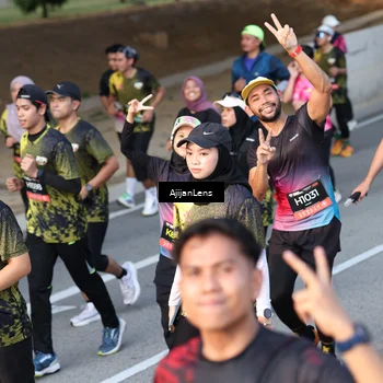 Runner Photo 6607157
