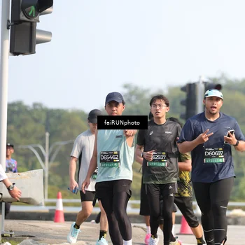 Runner Photo 6607188