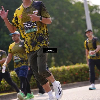Runner Photo 6607218