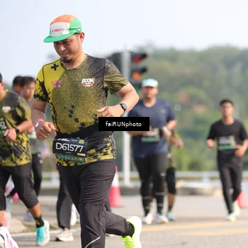 Runner Photo 6607270