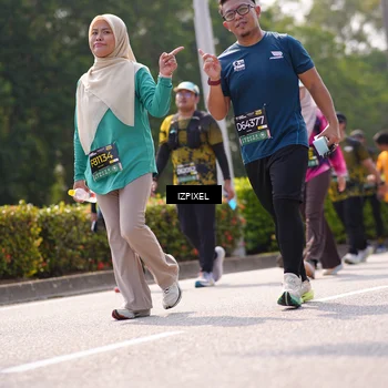 Runner Photo 6607291