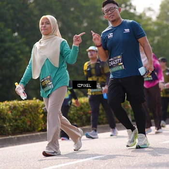 Runner Photo 6607292