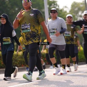 Runner Photo 6607338