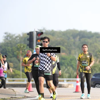 Runner Photo 6607406