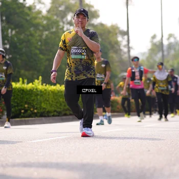 Runner Photo 6607428