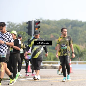 Runner Photo 6607449