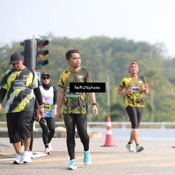 Runner Photo 6607456