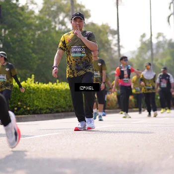 Runner Photo 6607468