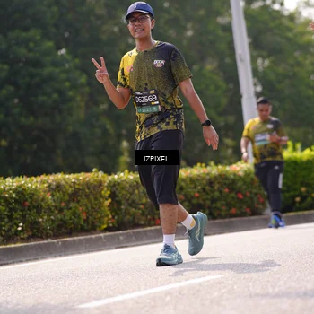Runner Photo 6607492