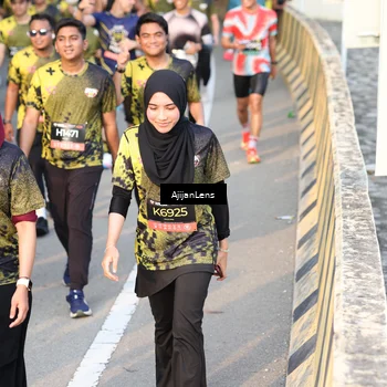 Runner Photo 6607512