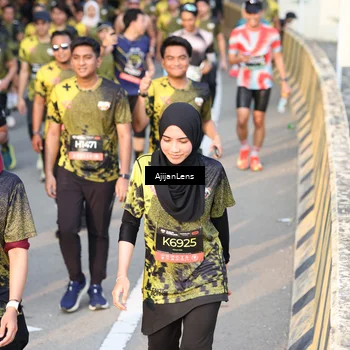 Runner Photo 6607549