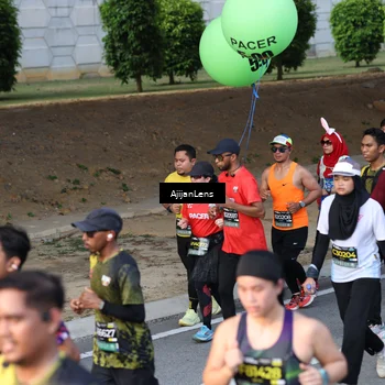Runner Photo 6607602