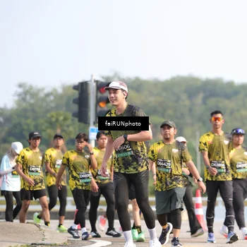 Runner Photo 6607612